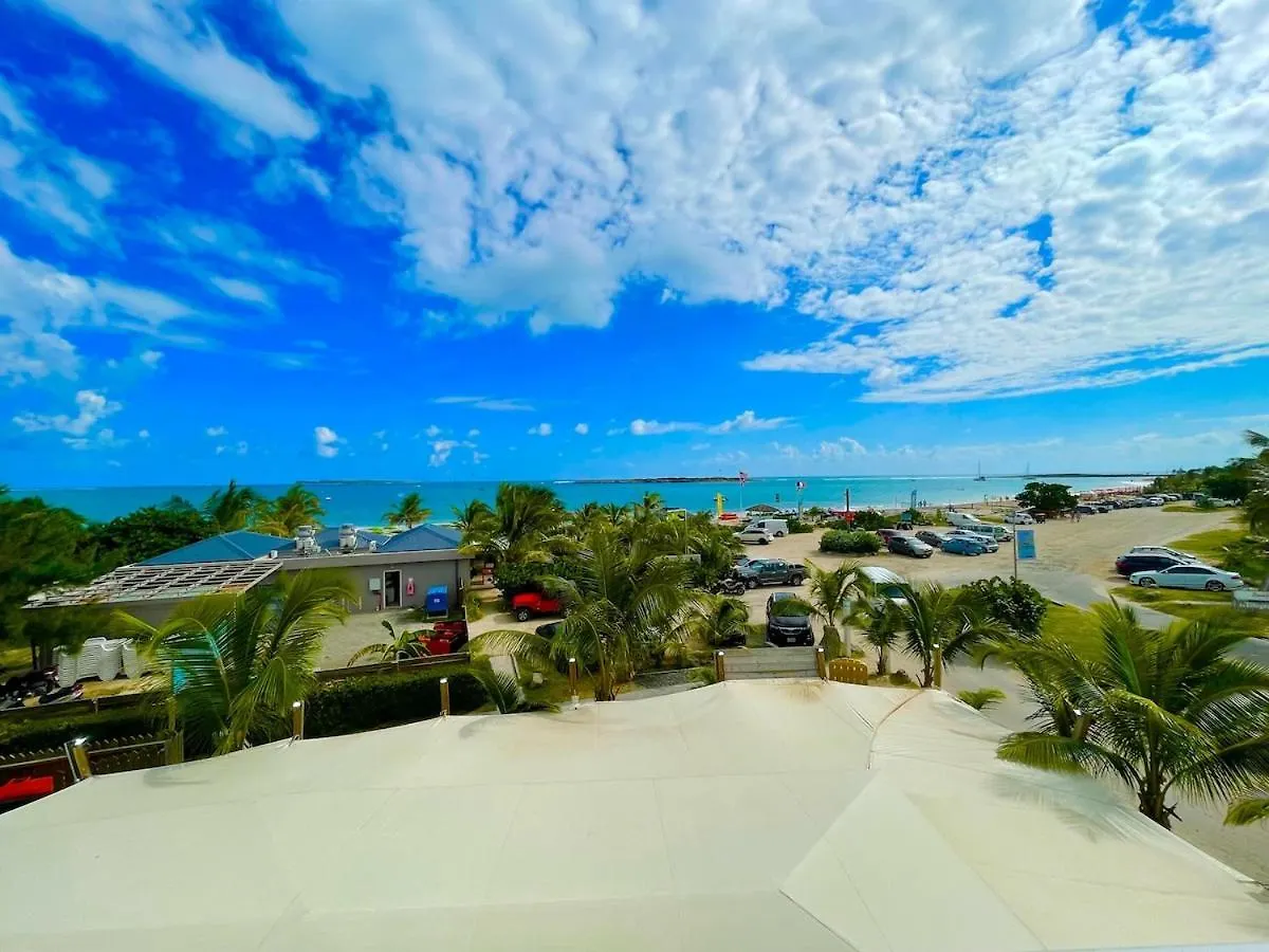 Beautiful Apartment With Orient Bay Beach View Marigot